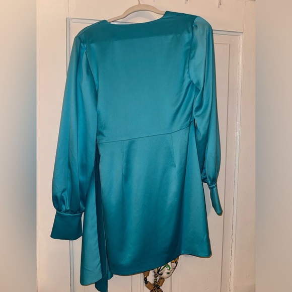 Lovers & Friends Dress - Picture 3 of 3